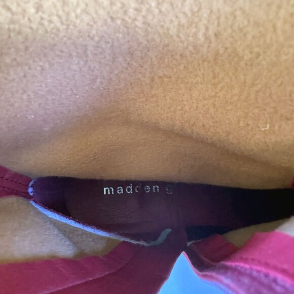 Madden Girl Burgundy Leather Ankle Boots 7 Kitten Heel Y2K 90s Vamp Dark Romance - Picture 10 of 10